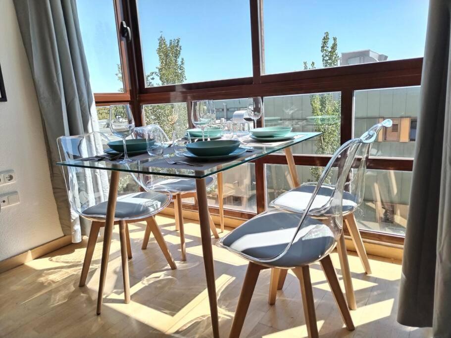 Madrid Wanda Aeropuerto Ifema Plenilunio Dy Apartment Exterior photo